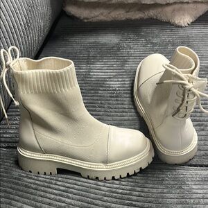 Cream Knit Ankle Boots